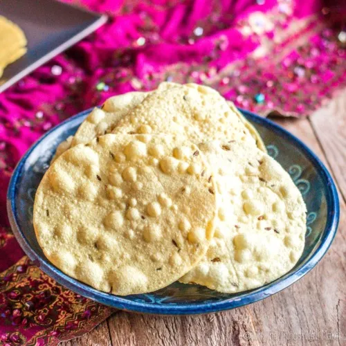 Achar / Papadum / Mango Chutney